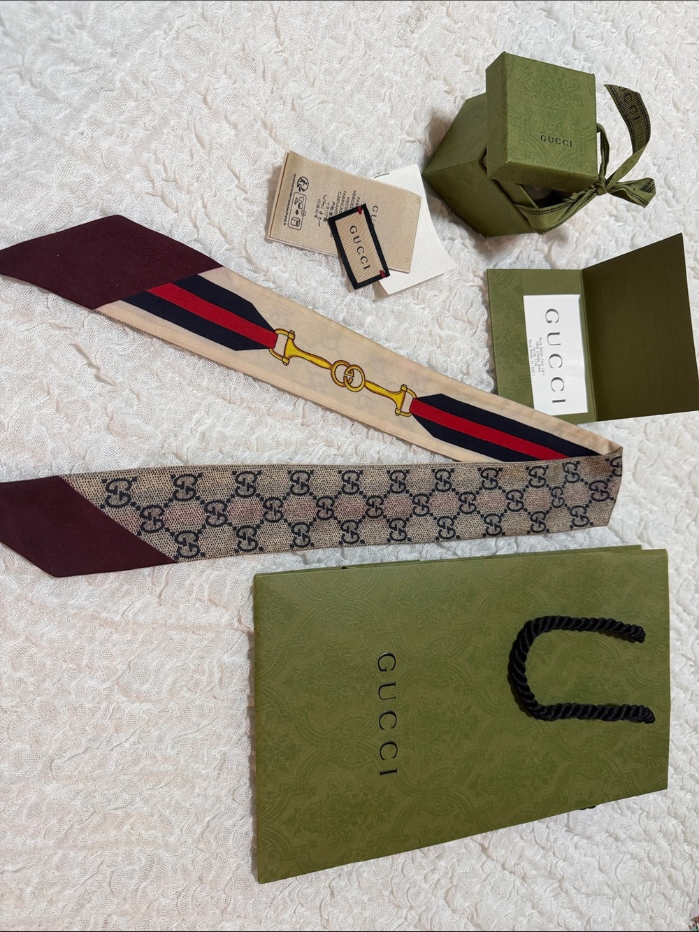 AUTHENTIC Gucci twilly scarf. Comes with everything shown in pictures. Like new
